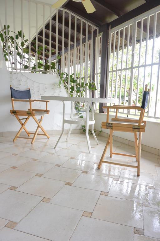 Cozy Beachfront Studio San Juan Bagian luar foto