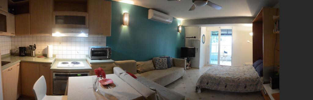 Cozy Beachfront Studio San Juan Bagian luar foto